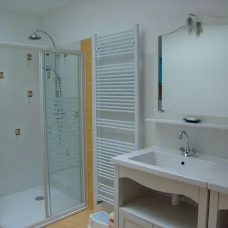 Calme Pres Du De Madine, Avec Jardin Prive, Cuisine Equipee Et Inclus - Fr-1-585-64 * Vigneulles-les-Hattonchatel