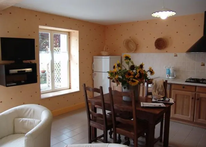 Calme Près Du De Madine, Avec Jardin Privé, Cuisine équipée Et Inclus - Fr-1-585-64 Hébergement de vacances