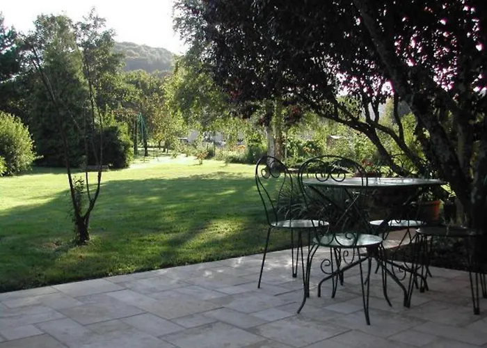 Calme Près Du De Madine, Avec Jardin Privé, Cuisine équipée Et Inclus - Fr-1-585-64